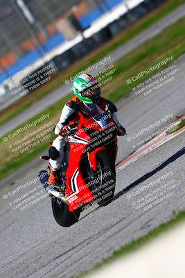 media/Jan-21-2023-Fastrack Riders (Sat) [[fcf3f88a30]]/Level 1-RDS/Session 3 Turn 6-Mountian Shot/